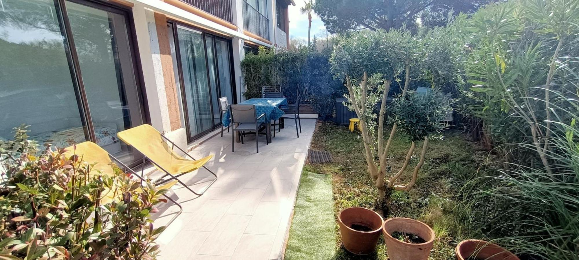 Port Cogolin, T2 Calme Dans Belle Residence, Piscine, Proche St Tropez Exterior photo
